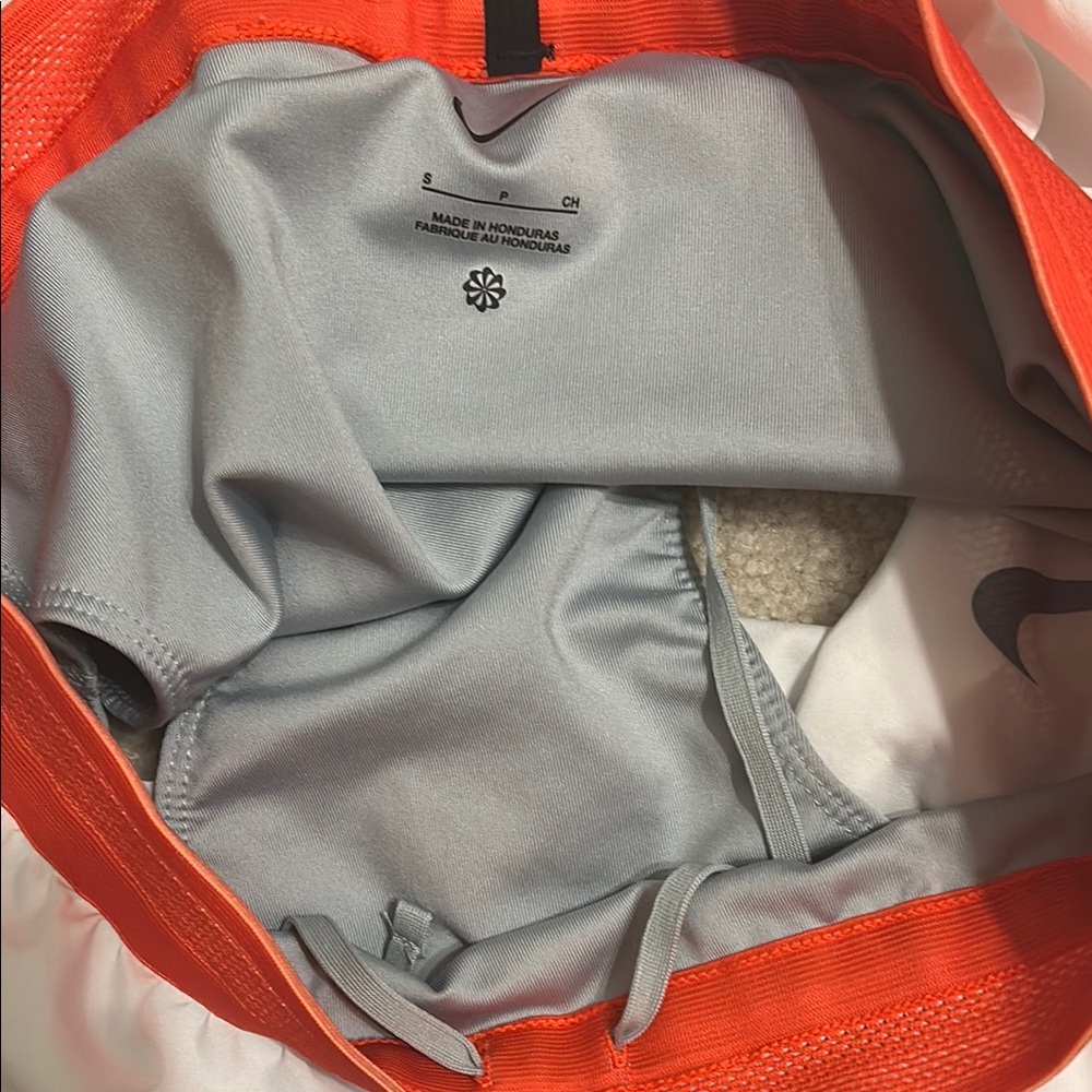 Nike split shorts - Picture 4 of 4